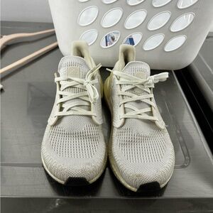 Light grey ultra boost adidas women’s size 9